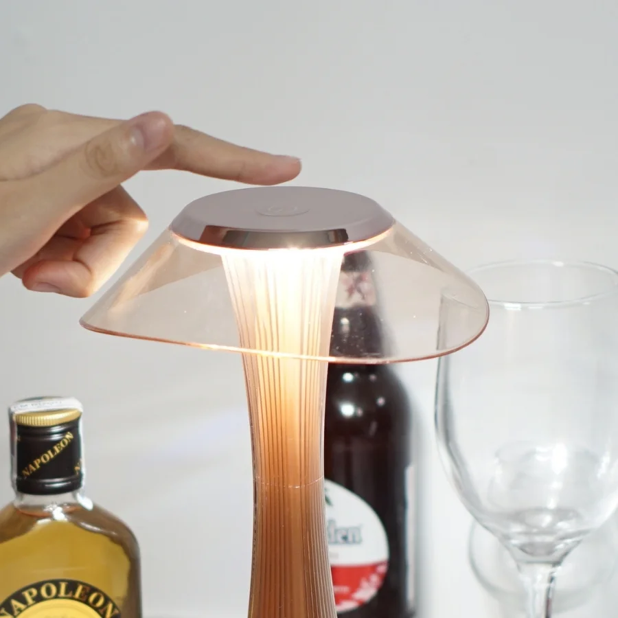 Đèn Bàn Trang Trí Nhà Hàng, Quán Bar HUTA Light For Life Mã ET1