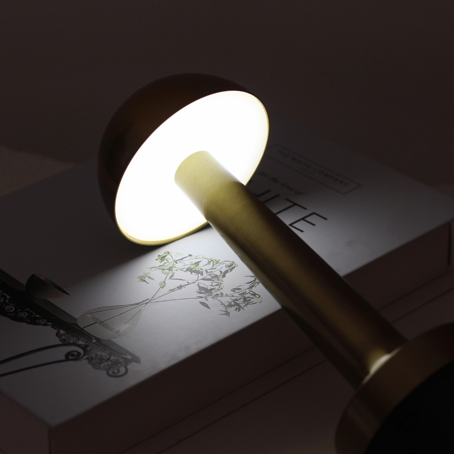 Đèn Bàn Trang Trí Nhà Hàng, Quán Bar HUTA Light For Life Mã RESNON