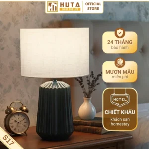 Đèn Ngủ Để Bàn Khách Sạn Sang Trọng HUTA Light For Life Thân Gốm Sứ Mã S17
